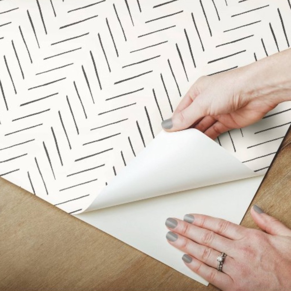 MAGNOLIA HOME NEW peel & stick wallpaper -cream/black